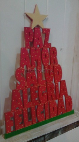 CORTES DE MADERAS CON FORMAS PARA EVENTOS - Sagta Ploteo